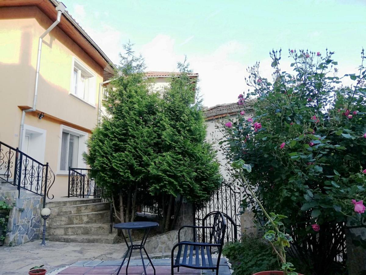 Hotel Tarnava - Oldtown House Weliko Tarnowo Exterior foto